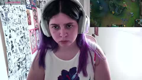 Im Violet online show from March 26, 7:41 pm