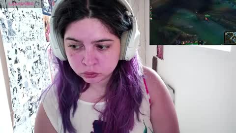 Im Violet online show from March 27, 2:51 pm