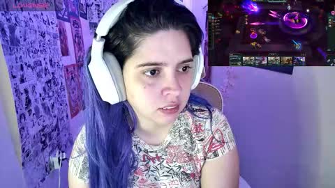 Snapshot of vallolet1_ chatting on October 10, 2:17 am Im Violet online show from October 10, 2:17 am
