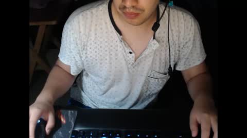 Snapshot of vancoserx111 chatting on January 26, 12:33 pm vancoserx111 online show from January 26, 12:33 pm