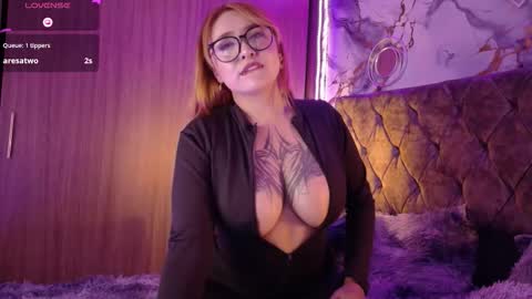 Vane  online show from February 3, 2:41 am