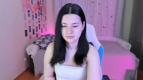 Vanessa online show from February 24, 9:09 pm