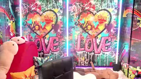  Vanessa  online show from July 2, 5:18 pm