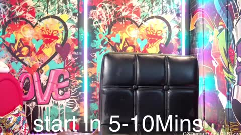  Vanessa  online show from December 3, 5:02 pm