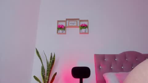 vanessa online show from November 11, 11:23 am