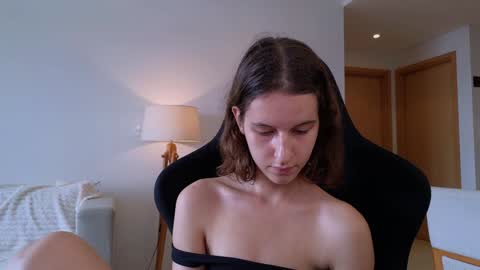 vanessa online show from December 27, 5:42 am