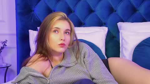 Vanessa online show from May 15, 7:28 am
