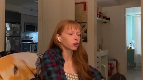Snapshot of vanessapark chatting on December 17, 1:18 am Vanessa  online show from December 17, 1:18 am