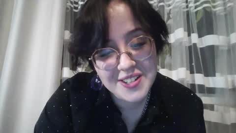 vanessashadow online show from October 13, 4:09 pm