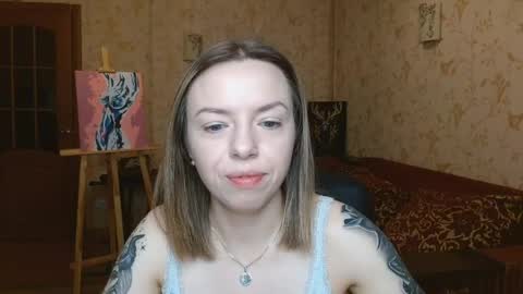 VanillaMuffin online show from March 4, 6:10 am