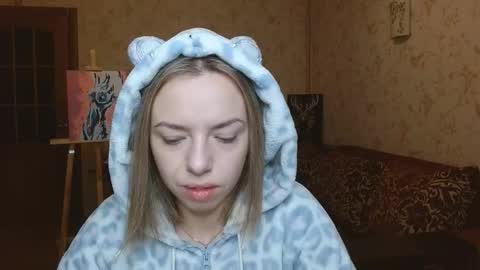 VanillaMuffin online show from October 29, 7:10 am