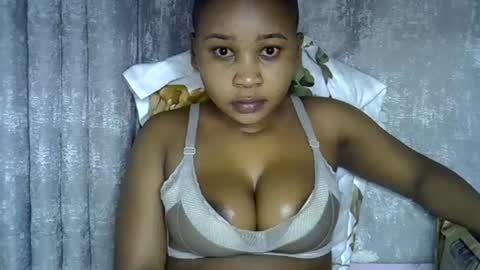 vanillavenus online show from August 7, 12:09 am