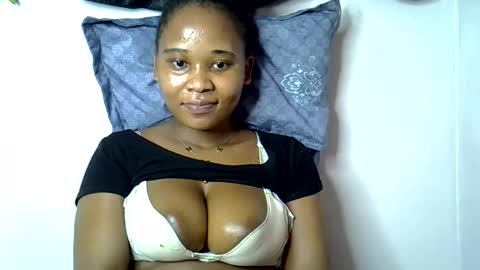 vanillavenus online show from October 31, 8:37 am