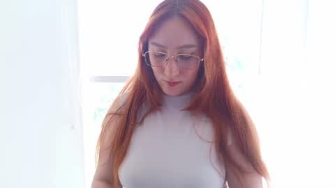 Elizabeth online show from July 16, 6:33 pm