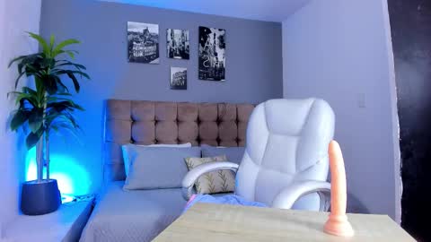 vannelope_bigboobs online show from October 13, 1:02 pm