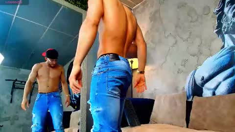 Vans Ross online show from March 9, 7:29 pm