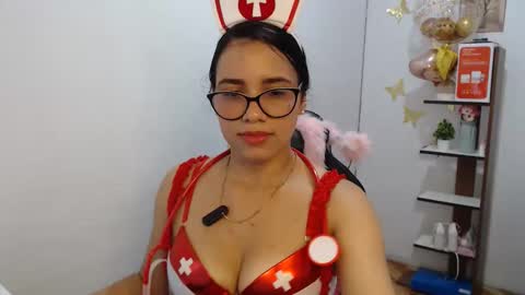 vanyxxxx online show from May 27, 10:51 pm