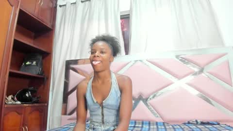 vayolethx online show from March 4, 12:13 pm