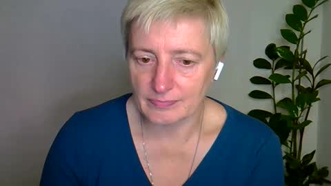 vea_motty online show from November 5, 5:59 pm