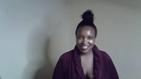 veesazii online show from February 5, 7:23 am