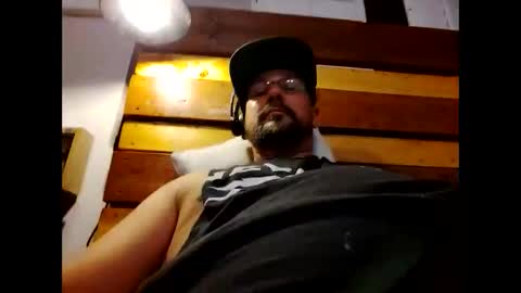 vegasdadbod online show from February 24, 9:45 am