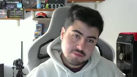 Charles online show from December 9, 5:19 pm