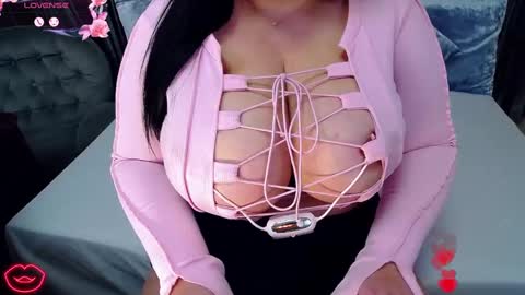 VeleryWOW online show from March 11, 5:46 pm