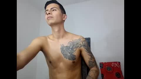 velk_hot1 online show from March 6, 1:35 pm