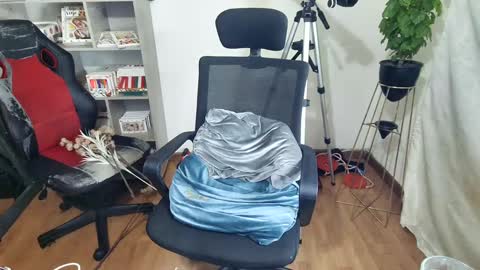 Im VelaI will be Christmas and New Year with my family December 22 to January 13 I will miss you guys. online show from September 23, 6:07 am