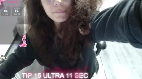 velvet_moon_v online show from December 19, 1:28 pm