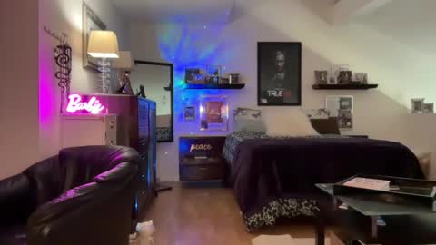 VelvetBarbie online show from March 19, 4:12 pm