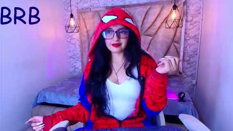 velvetluxe_ online show from November 13, 8:11 pm