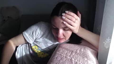 velvetmoon123 online show from December 15, 9:49 am