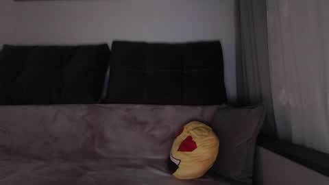 velvetmoon123 online show from March 30, 5:13 pm