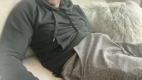 venicebeachdude online show from February 20, 7:49 pm