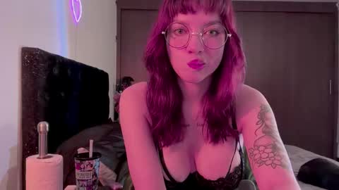 Snapshot of venicebtch666 chatting on October 16, 12:27 pm Lanna online show from October 16, 12:27 pm