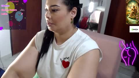 HI IM VENUS SMALL BOOBS  BIG HEART WARM PUSSY online show from October 13, 1:18 am