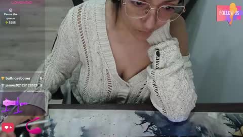 venus496613 online show from May 10, 3:24 am