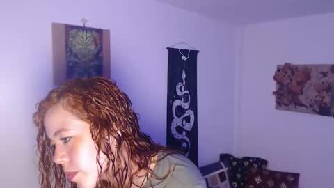 Venus Brave online show from February 1, 8:39 pm