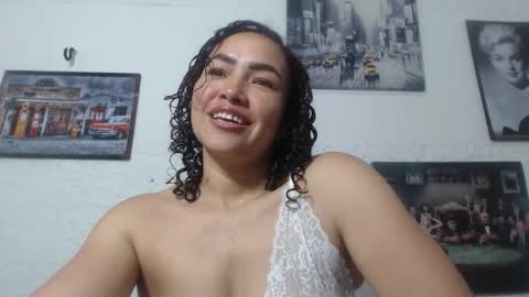 venus_lov online show from October 10, 11:05 am