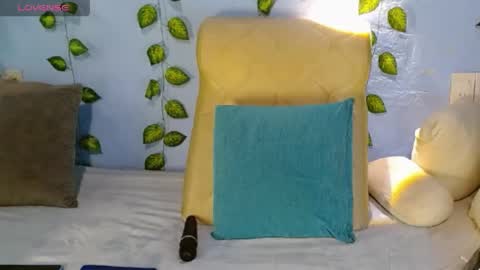 Catalina online show from April 23, 1:13 am