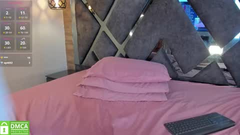 Venus online show from October 15, 1:01 pm