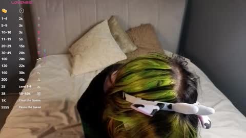 Erica online show from November 2, 8:09 pm