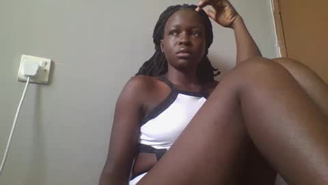 vera_bright online show from February 20, 11:31 am