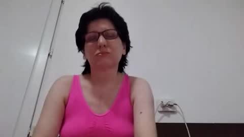 Vera online show from May 30, 11:25 pm