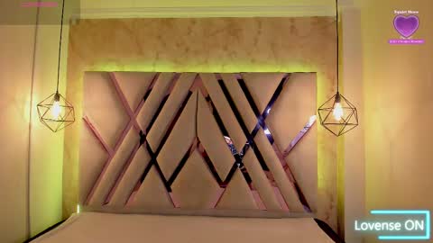 Domelipa  online show from February 20, 11:31 am