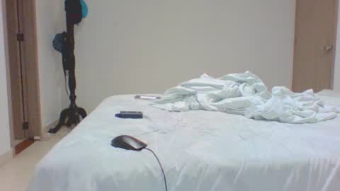 Snapshot of vergagolosa22 chatting on March 10, 3:12 am vergagolosa22 online show from March 10, 3:12 am