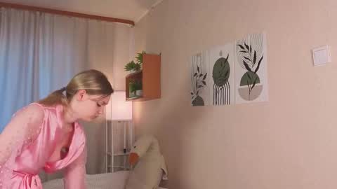 Snapshot of verocat chatting on September 12, 4:14 am Veronica online show from September 12, 4:14 am