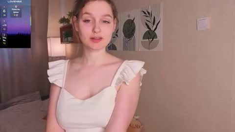 Snapshot of verocat chatting on September 16, 6:27 am Veronica online show from September 16, 6:27 am