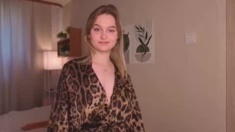 Snapshot of verocat chatting on September 23, 9:14 am Veronica online show from September 23, 9:14 am